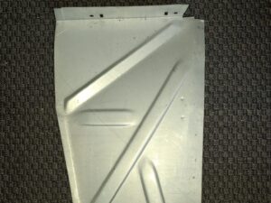 Ekonomiplåt torped vänster 653418OE